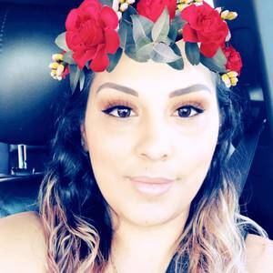 Meet your Posher, Araceli